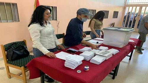 فتح مراكز الاقتراع للانتخابات السورية