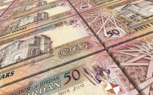 فيتش تتوقع ارتفاع الدين العام الأردني إلى الذروة في 2021