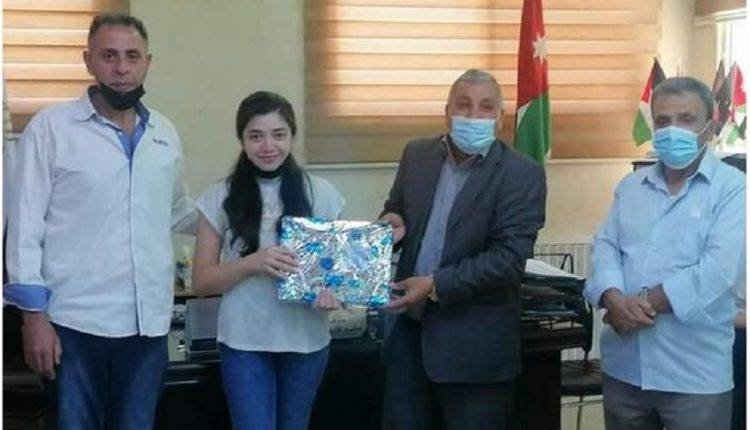 تربية عجلون تكرم الفائزين بالمسابقات الثقافية والفنية واللياقة البدنية