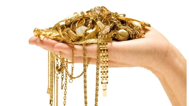 تراجع أسعار الذهب مع صعود الدولار...تفاصيل