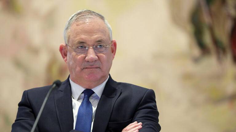 وزير الدفاع الإسرائيلي يهدد لبنان بالحرب