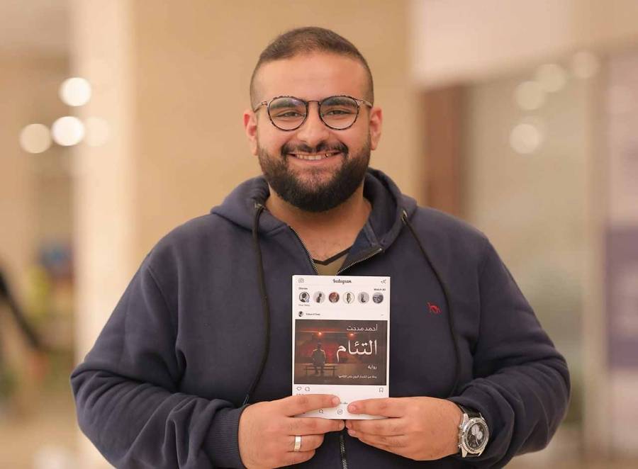 وفاة كاتب مصري شاب بكورونا تشعل منصات التواصل