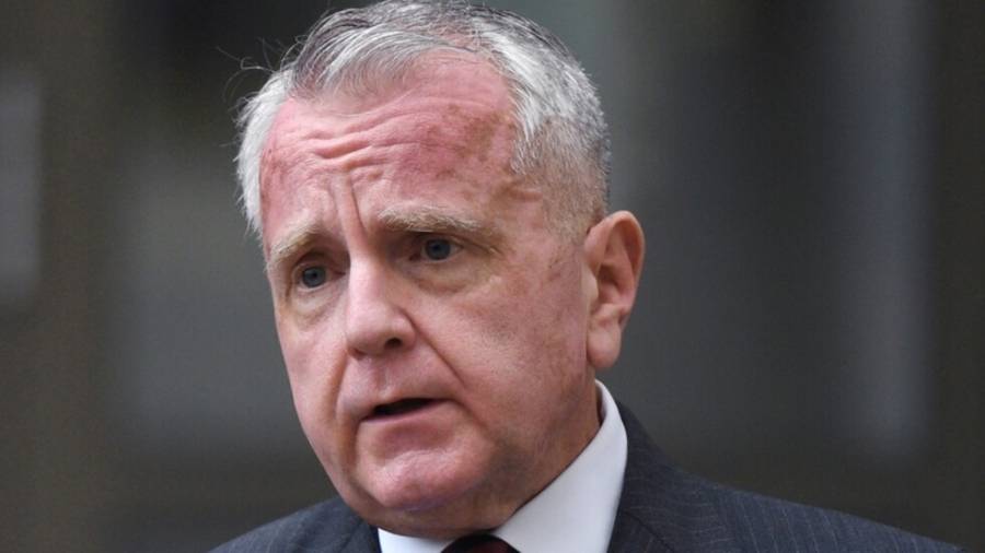 السفير الأمريكي لدى موسكو يتحدث عن القمة الروسية الأمريكية المرتقبة