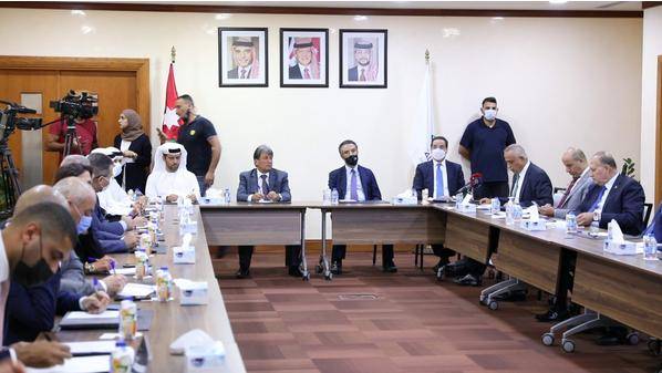 بحث التعاون بين الامارات والمملكة في مجال الاستثمار السياحي والاقتصادي في منطقة العقبة