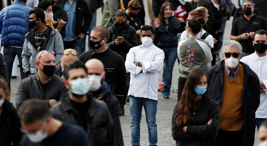 الكمامات غير إلزامية في ايطاليا