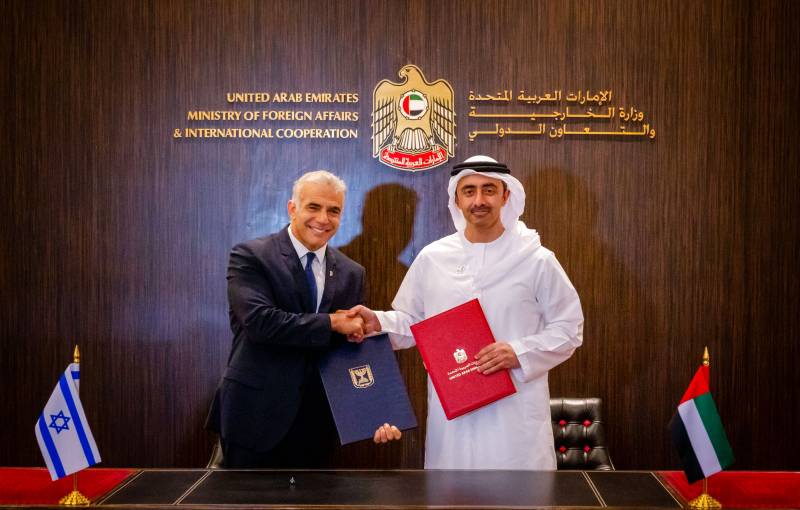 اتفاقية تعاون اقتصادي وتجاري بين الإمارات وإسرائيل