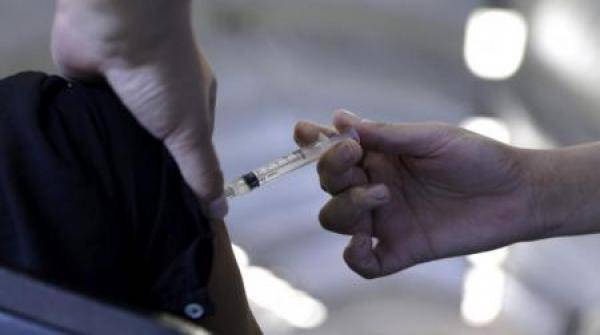 106 آلاف شخص تلقوا لقاح كورونا في الأردن اليوم