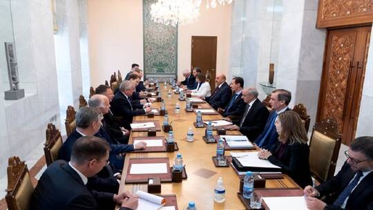 الأسد يبحث مع مبعوث بوتين في دمشق التعاون الثنائي ومسار أستانا ولجنة الدستور