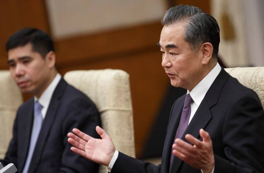 الصين تحث الدول على بناء «سور المناعة العظيم» ضد فيروس كورونا