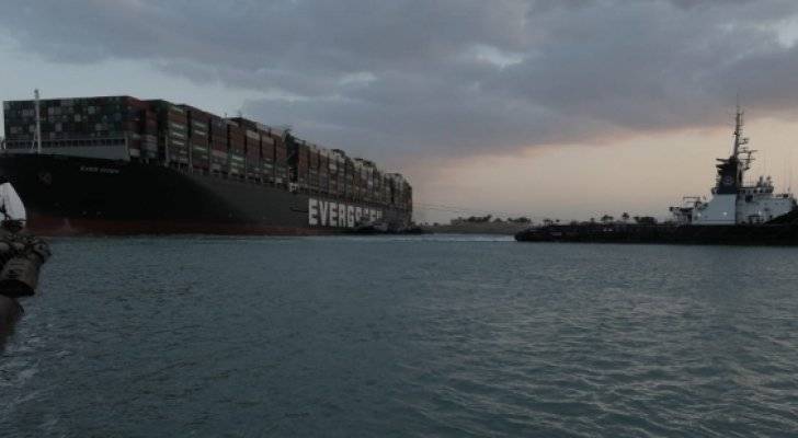 سفينة إيفر جيفن تدفع 540 مليون دولار لمصر تعويضاً عن جنوحها في قناة السويس