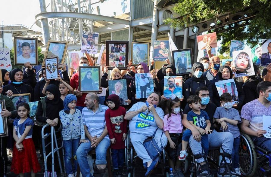 تجمّع لذوي ضحايا مرفأ بيروت في ذكرى مرور 11 شهرًا على الكارثة_ صور