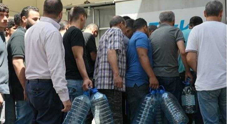 استمرار ازمة المحروقات واضراب موظفي القطاع العام في لبنان