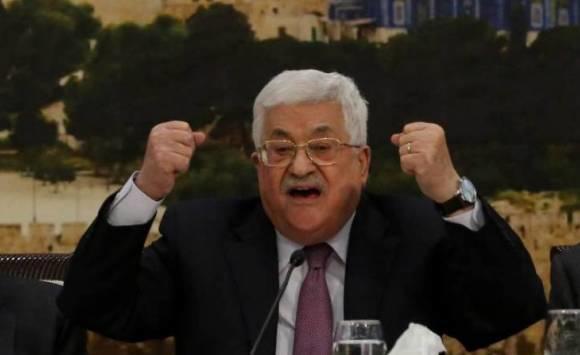 السفارة الأميركية بعمان تنفي توبيخ سفيرها لعباس