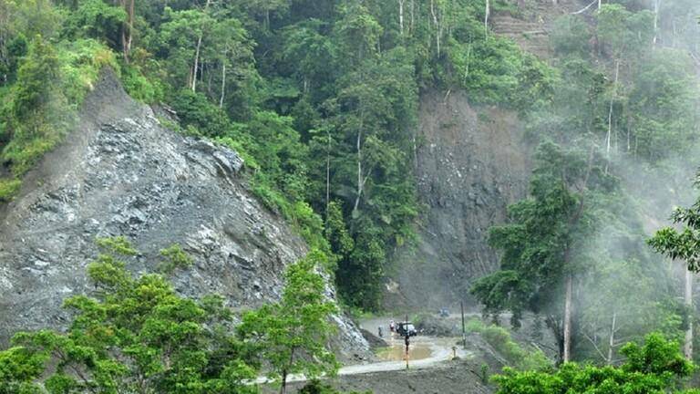 زلزال بقوة 6.2 درجة بإندونيسيا