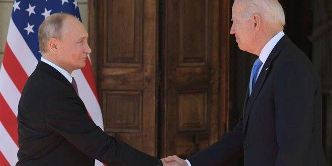بوتين وبايدن يبحثان في اتصال هاتفي الوضع في سورية