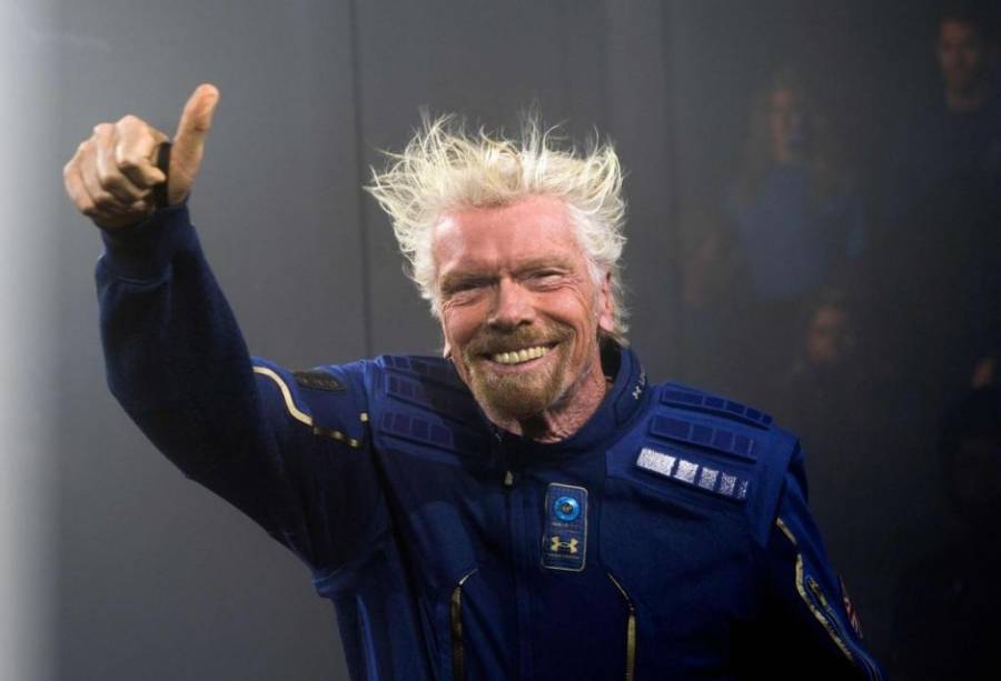 لملياردير البريطاني ريتشارد يستعد للانطلاق إلى الفضاء