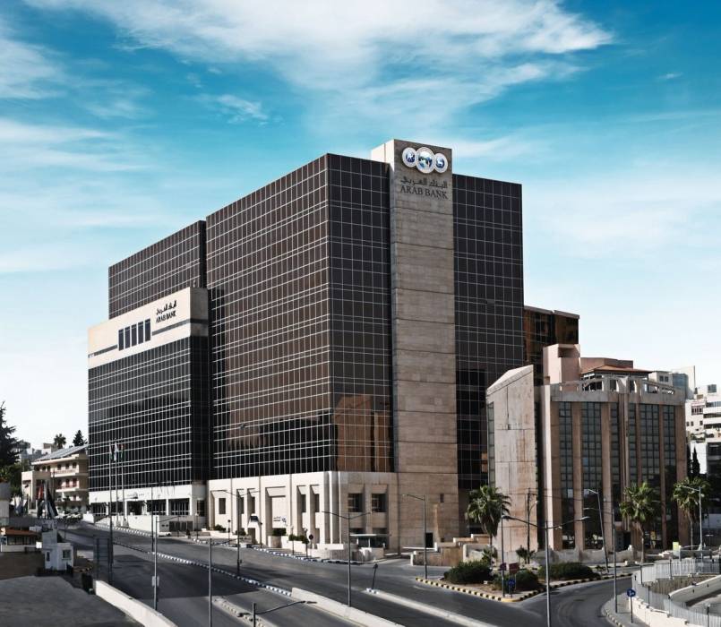 البنك العربي يطلق عرضاً خاصاً بالتعاون مع بي ام دبليوBMW الأردن