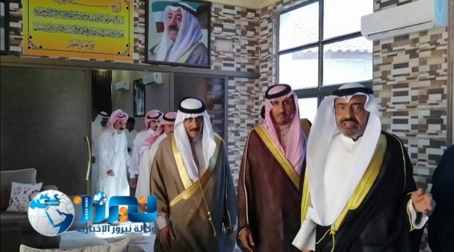 الشيخ بدر مبارك الحجرف يستقبل الشاعر صلاح الهقيش  الصخري ويكرمه في ديوانه... صور وفيديو