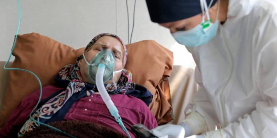 تسجيل 195 وفاة و22184 إصابة جديدة بكورونا في إيران