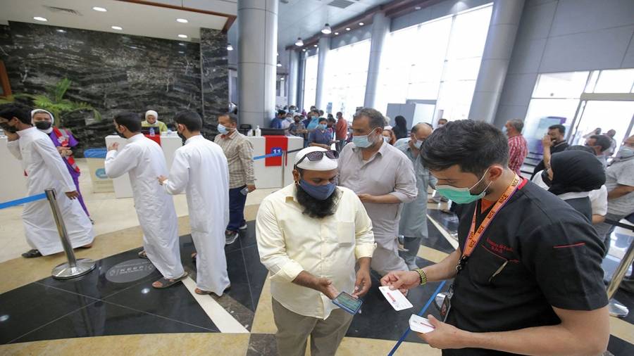 الكويت تسجل 1189 إصابة جديدة و10 وفيات بـكورونا