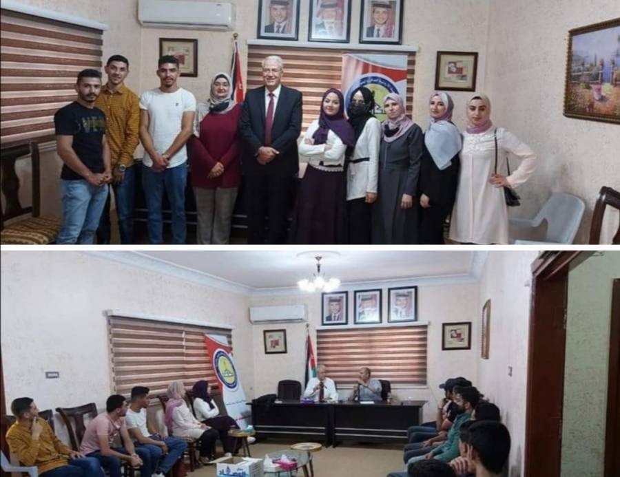 البطاينة يقتحم عقول الشباب بالفكر والحوار نحو الوطنية والمواطنة الصالحة