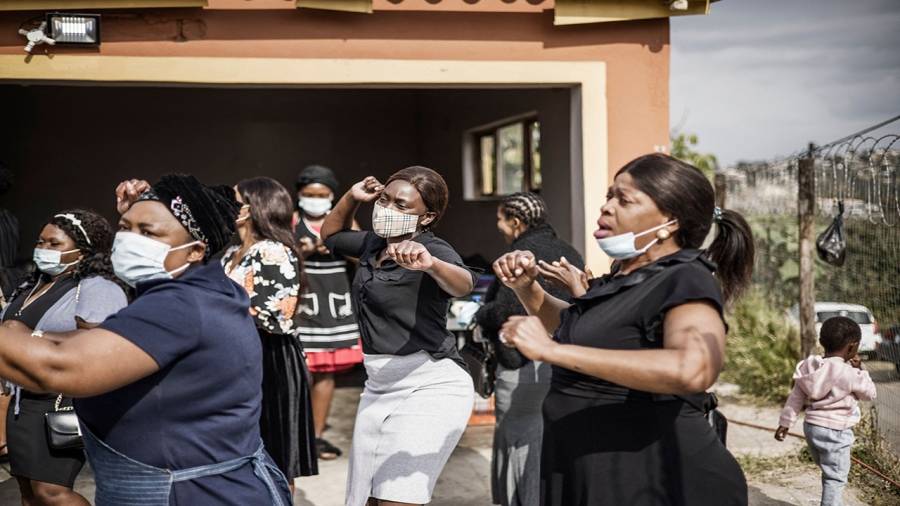 ارتفاع عدد قتلى أعمال الشغب في جنوب أفريقيا إلى 276