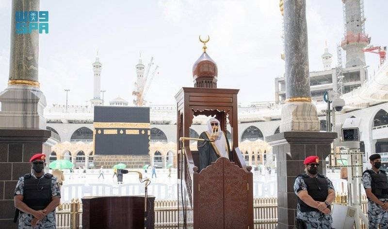 خطيب الحرم المكي: استدامة الأعمالِ الصالحات أهم ثمار هذه الأيام