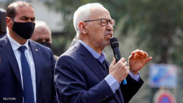 الغنوشي يعتصم أمام البرلمان التونسي المغلق