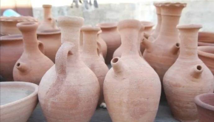 “زير الماء” تراث شعبي ينبغي موائمته للشروط الصحية