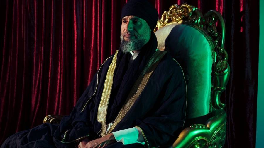 هل يستعيد سيف القذافي الحكم