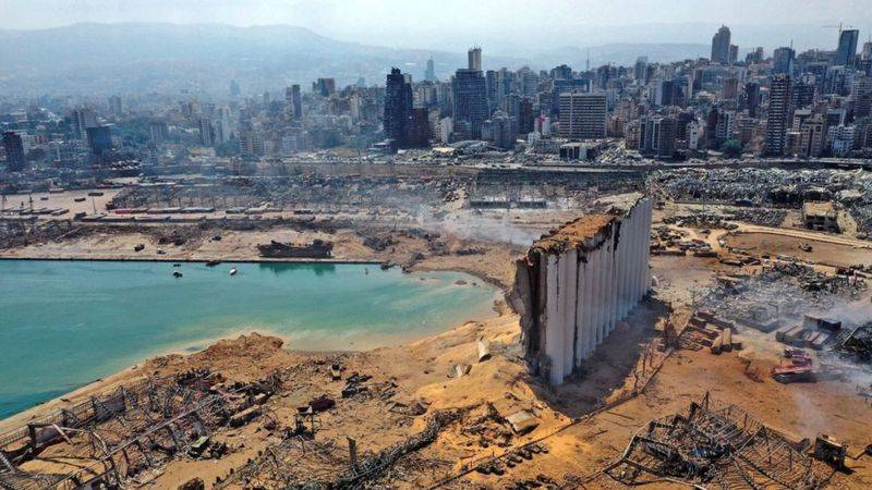 عام على انفجار مرفأ بيروت: وأسئلة كثيرة بلا أجوبة.
