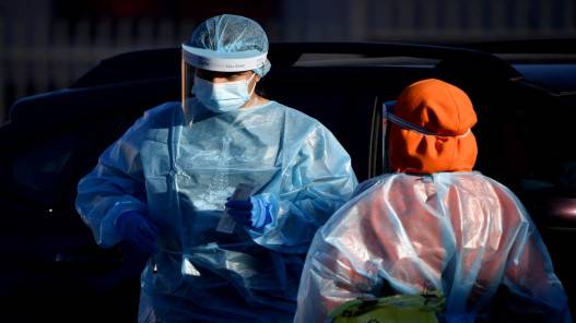 سيدني تسجل معدل إصابات قياسيا بكورونا وتوسع تدابير الإغلاق