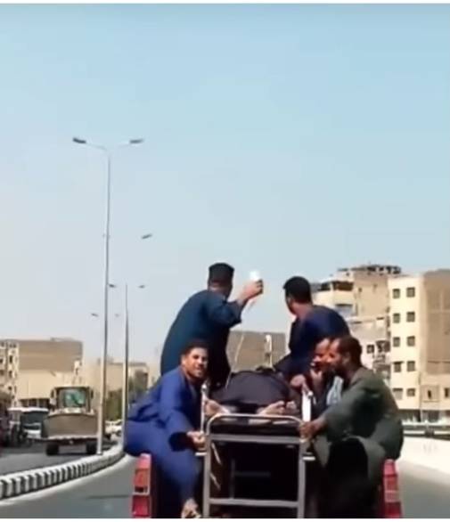 مصر.. فيديو مثير للجدل يتسبب في إقالة عدد من المسؤولين