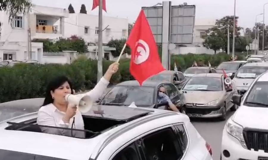 تونس.. الأمن يوقف موكبا للحزب الدستوري الحر كان متجها لقصر قرطاج.