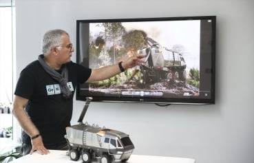 انتاج مشروع أكاديمي.. مركبة تركية الصنع لإخماد الحرائق بطريقة مميزة دون استخدام المياه.