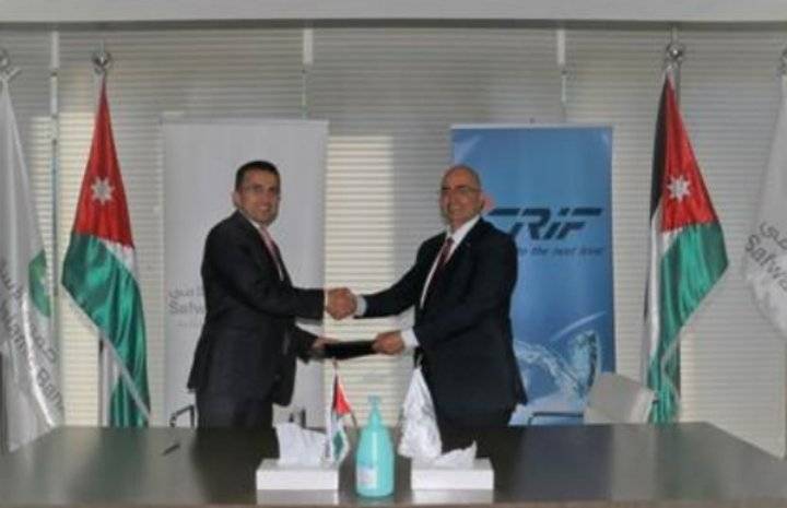 بنـك صفوة الاسلامي يوقع اتفاقية استمرار خدمات شركة المعلومات الائتمانية – كريف الاردن