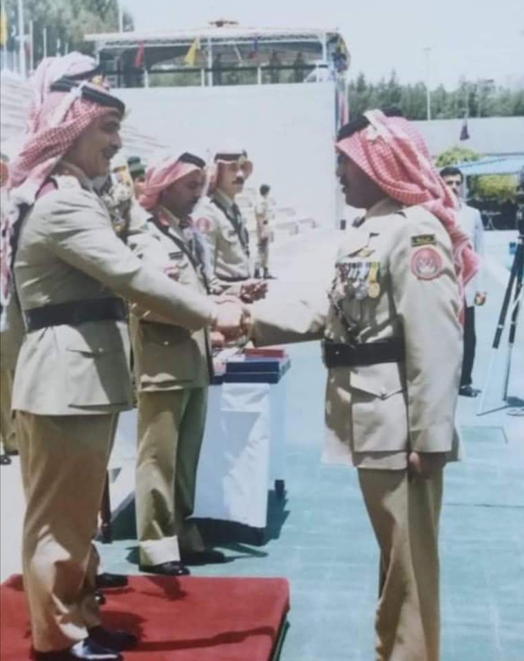الحماد حياة حافلة بالعطاء والانجازات خلال مسيرته العسكرية