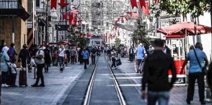 تسجيل أكثر من 21 ألف إصابة جديدة بكورونا في تركيا