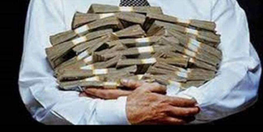 إقرأ.. وبطريقة غريبة.. كيف جمع ملياردير  ثروته!