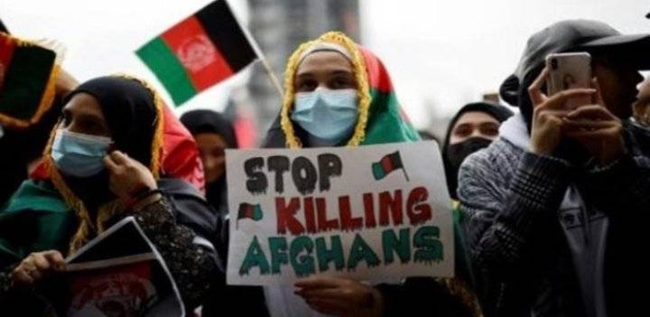 مظاهرة في لندن احتجاجاً على نهج الناتو في أفغانستان