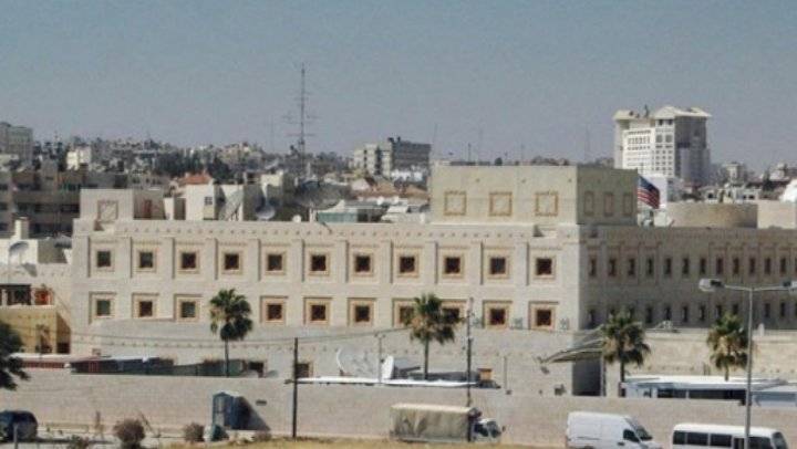 السفارة الأمريكية: جدولة مقابلات لـ150 طالباً أردنياً