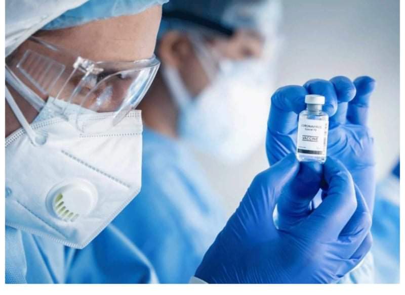 وفاة مذيع وشقيقين من مناهضي اللقاحات في أمريكا