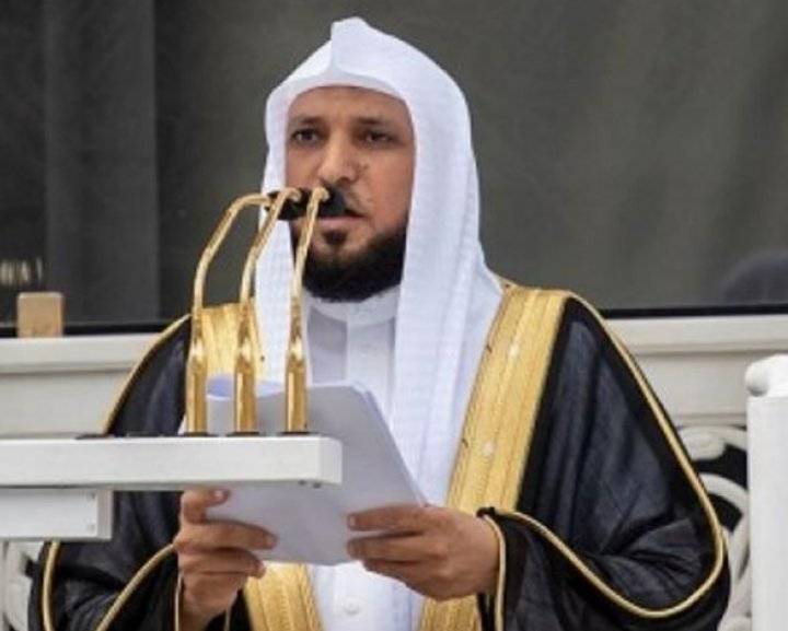 خطيب الحرم المكي يؤكد فضل التسبيح كأحد أعظم أنواع ذكر الله