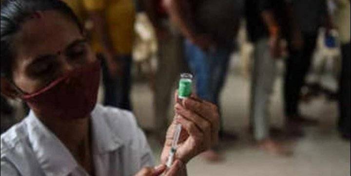 لمواجهة الارتفاع الكبير لإصابات كورونا.. الهند تلقح 10 ملايين شخص في يوم واحد