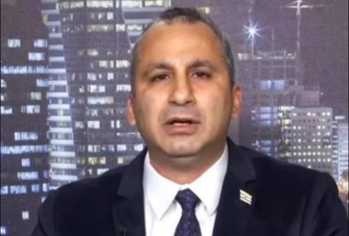 كوهين: حاكم عربي معرض للاغتيال أو الانقلاب بالأشهر المقبلة