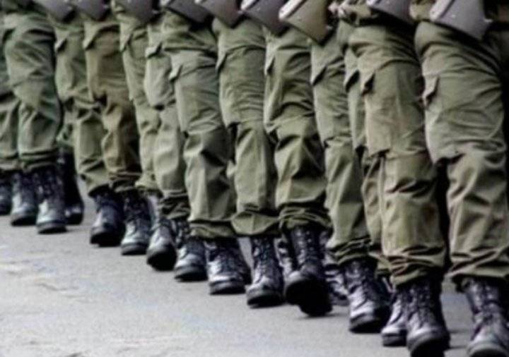 بلد عربي يطبق التجنيد الإجباري