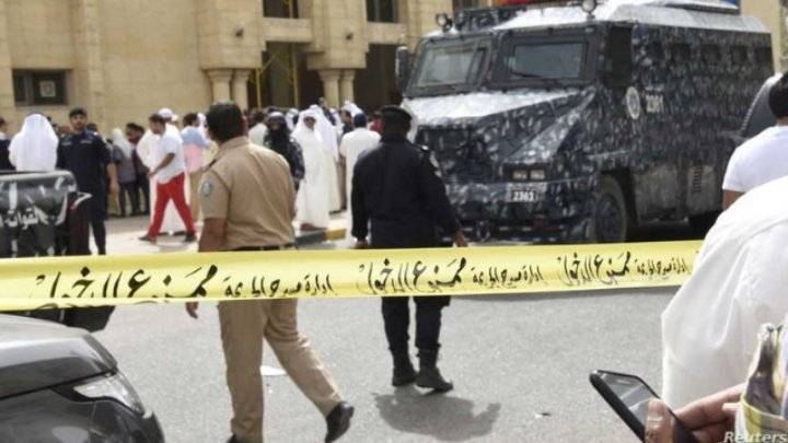 جريمة مروعة بالكويت.. طالبه رجال الأمن بإثبات أنها على قيد الحياة فتركهم بالباب ونحرها