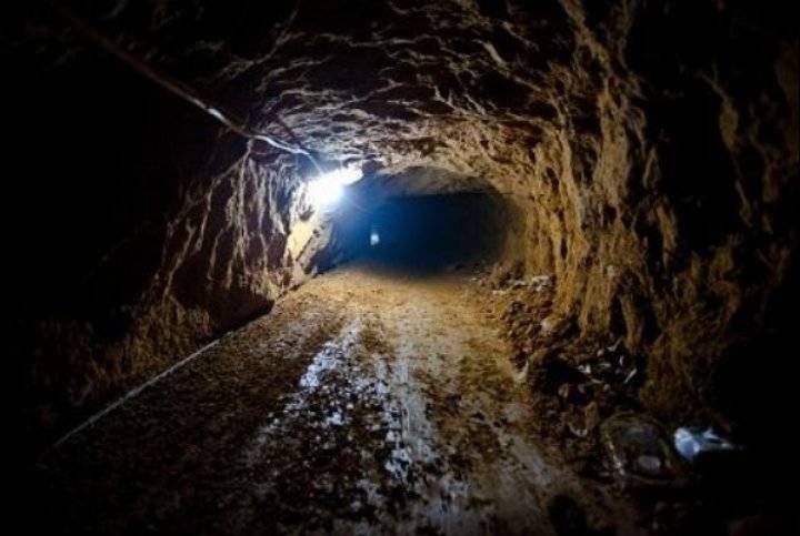 وفاة عدد من العمال الفلسطينيين في نفق