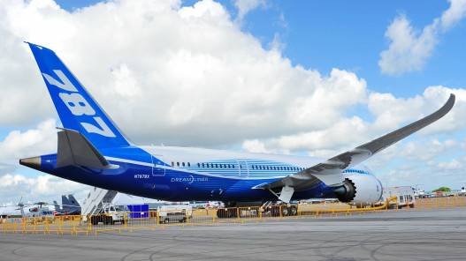 استبعاد استئناف تسليم طائرات بوينغ 787 دريملاينر الشهر المقبل