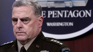 رئيس هيئة الأركان الأمريكي يوضح  سبب سيطرة طالبان على المشهد في افغانستان.